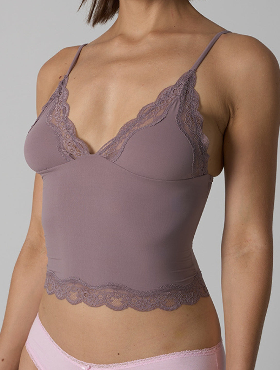 The Smooth Lace V-Neck Singlet